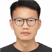 Professeur du chinois, oral et écrit, du niveau fondamental au supérieur.
Traducteur français-chinois spécialisé en construction et technique